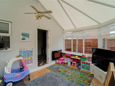 Picture 25